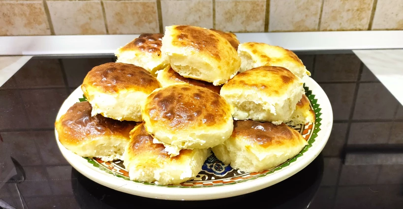 „Vattapuha” török pogácsa – pamuk poğaça című cikk borítóképe