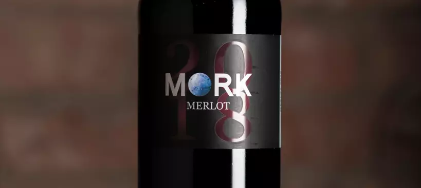 Mörk Pincészet: Merlot 2018 című cikk borítóképe