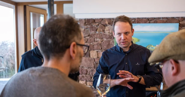  című cikk borítóképe