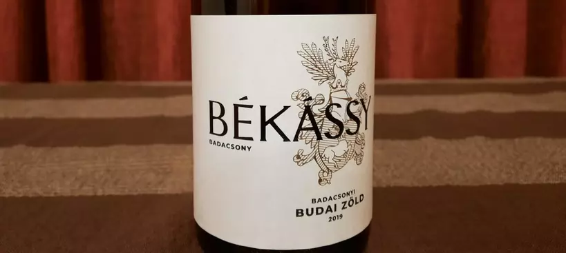 Békássy Borászat: Budai Zöld 2019 című cikk borítóképe