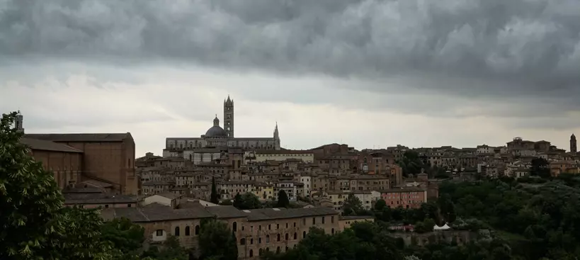 Siena – lóverseny olasz módra című cikk borítóképe