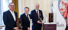 Vitrinbe kerültek az év legjobb pálinkái című cikk borítóképe