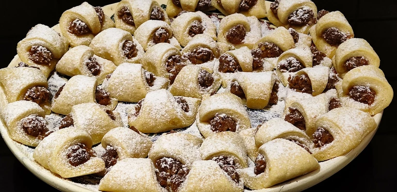 Török almás linzer – elmalı kurabiye  című cikk borítóképe