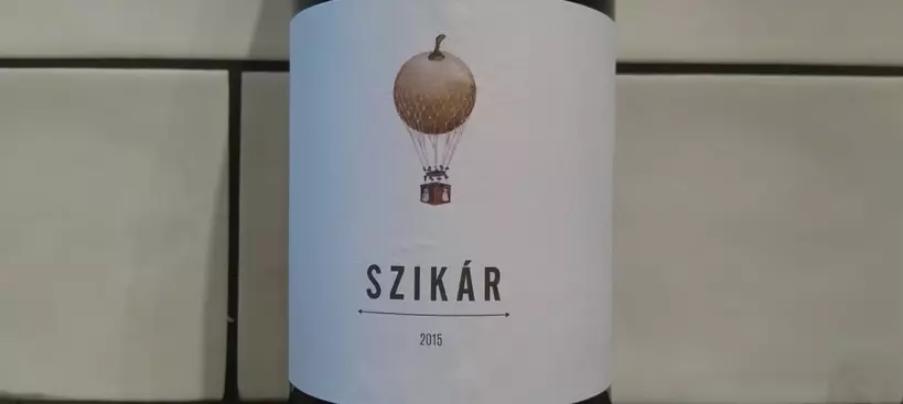 Somlói Vándor Pince: Szikár 2015 című cikk borítóképe