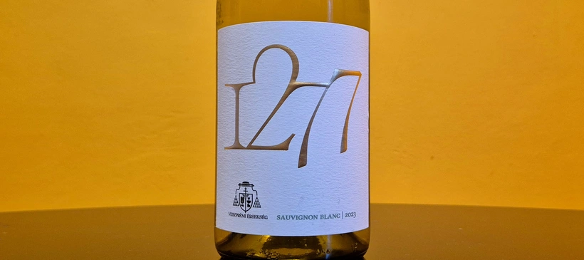 Veszprémi Érseki Pincészet: 1277 Sauvignon Blanc 2023 című cikk borítóképe
