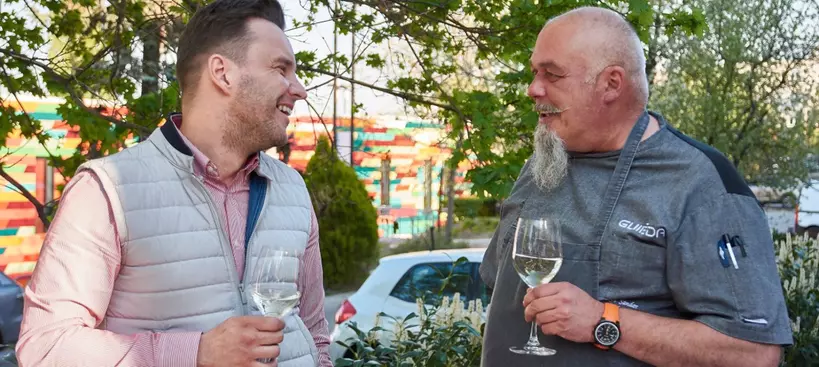 A Glédában pezseg az élet című cikk borítóképe