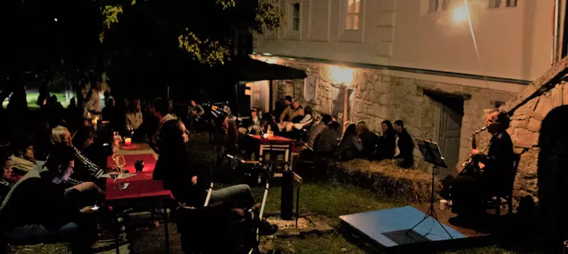 Bor, Béres… Karádi-Berger+Vayi! című cikk borítóképe